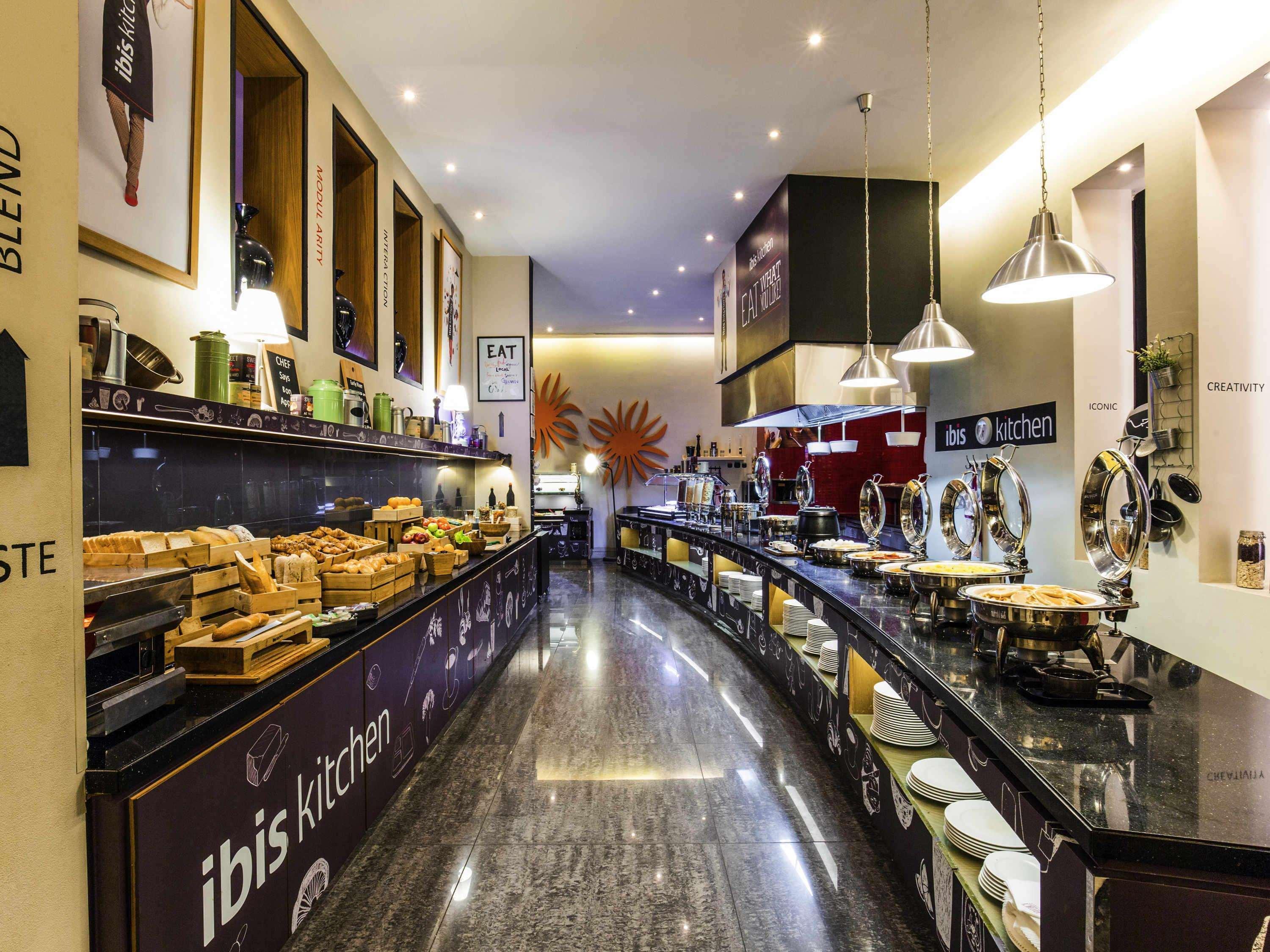 Ibis Mall Avenue Дубай Экстерьер фото