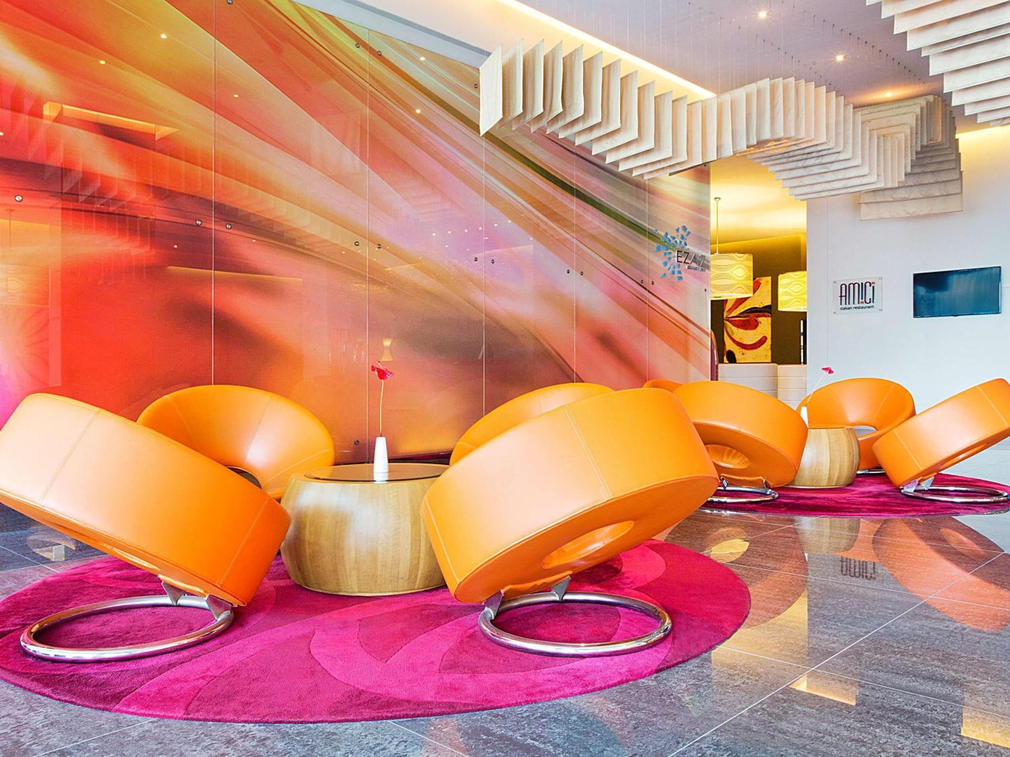Ibis Mall Avenue Дубай Экстерьер фото